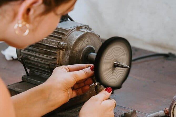 Bali: Silver Jewelry Making Class in Kuta - The part most people underestimate: finishing makes or breaks the look