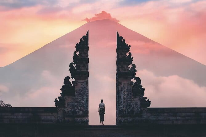 Bali Spiritual Shamanic-Palm Reading, Temple Healing Tour - What to Bring (So the Water Ritual Doesn’t Become Stress)