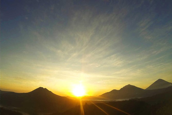 Bali Sunrise Trekking and Natural Hot spring Tour - Getting to the Start: 2AM Pickup and What It Means for Your Day