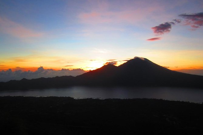 Bali Sunrise Trekking and Natural Hot spring Tour - Trek Up Mount Batur at Night: Pace, Fitness, and What Your Guide Actually Does
