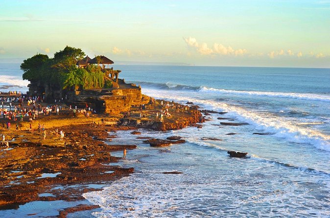 Bali Tana Lot Half day Sunset - What to wear and bring for a sea-temple sunset