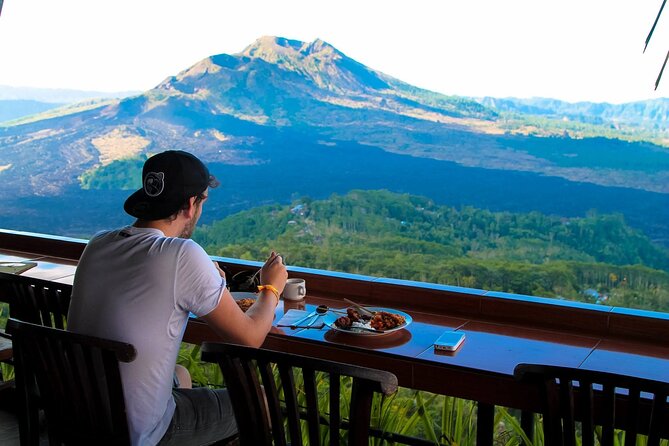 Bali Tour: Cepung Waterfall, Penglipuran Village, & Mt Batur View - Uma Pakel Agro Tourism: Coffee and Herbal Drinks the Local Way
