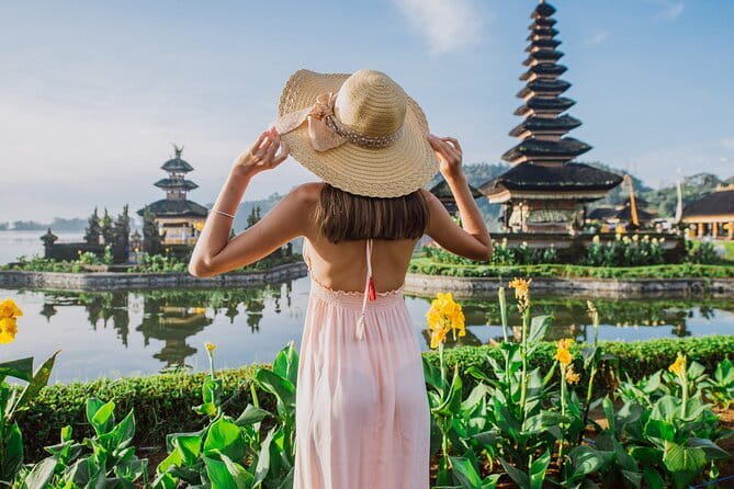 Bali Tour: Tanah Lot, UNESCO Rice Terrace and Water Temple - Private Pickup, Transport Comfort, and How the Day Feels