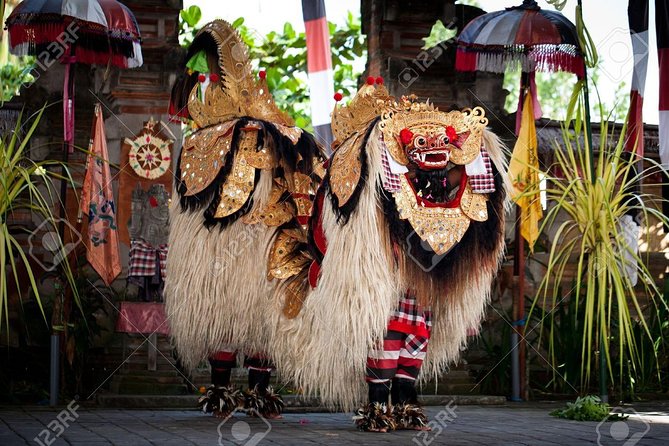 Bali Traditional Dance, Waterfall and Hindu temple with lunch - Barong & Kris Dance: Good vs Evil, Told With Movement
