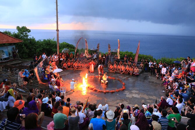Bali: Uluwatu Kecak Dance Show, Bali Temple, and Lobster Dinner - Uluwatu Temple: the cliff views are the star, and the walk takes effort