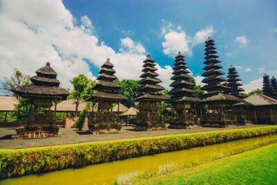 Bali UNESCO Sites: Water Temples and Jatiluwih Rice Terrace Tour - Taman Ayun Temple: the royal water-garden style