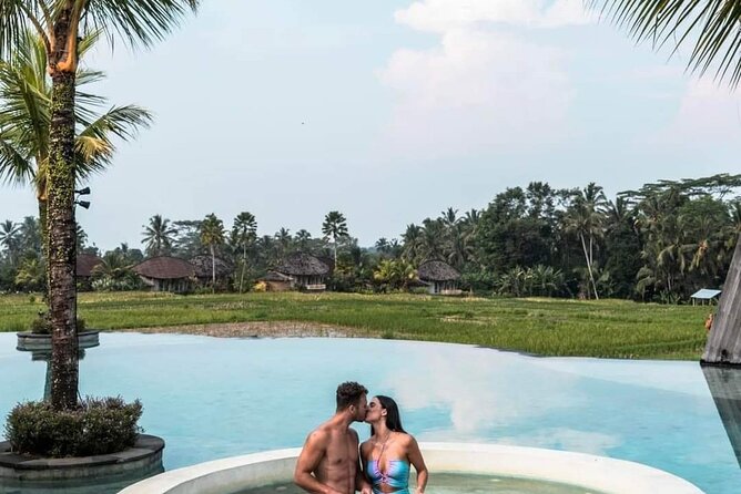 Bali UTV-BUGGY Wild Drive With Lunch at Cretya Sunset - Lunch at Cretya Sunset: infinity pool views are part of the point