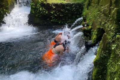 Bali: Water Purification at Pura Mengening - Dress Code Made Easy: Sarong, Kebaya, Flowers, and Offering