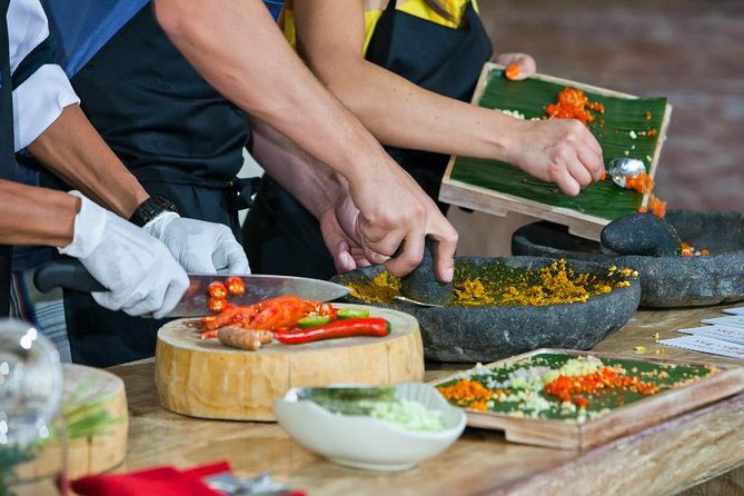 Balinese Cooking Class & Tanah Lot Temple Visit - Private & All-Inclusive - Lunch you cook: the best kind of souvenir