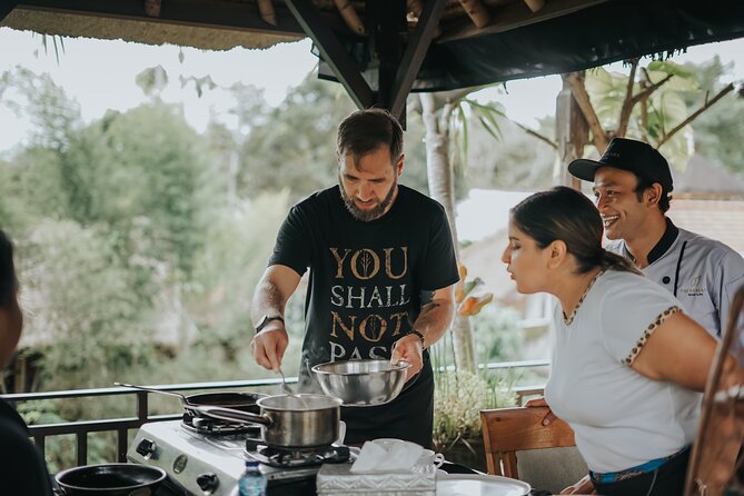Balinese Cooking Experience - Morning class flow (11:00 to about 2:00): cook, taste, then eat lunch