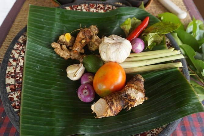 Balinese Traditional Food Cooking Class with Ubud Monkey Forest and SPA - Morning Pickup and the Market Stop at 8:30
