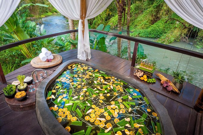 Bali's Spiritual Pillars - Uluwatu Temple Tour - Entering Uluwatu Temple: sea temple views plus the Rudra connection