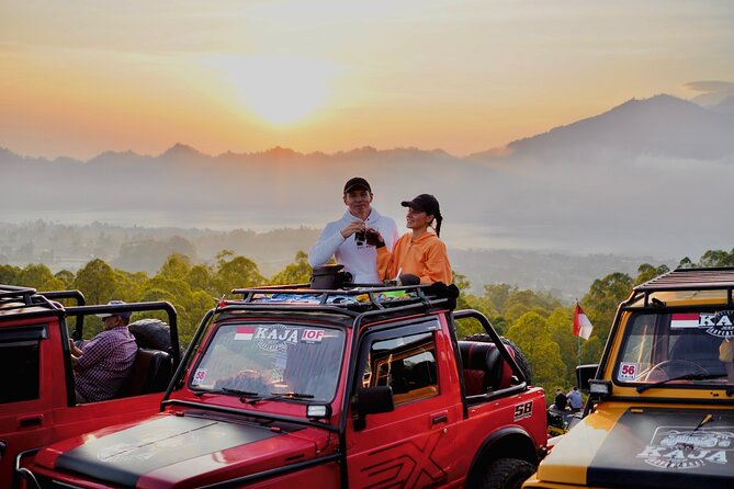 Batur Jeep Explore with Photographer - The Mt. Batur Stop: Jeep Up, Sunrise Breakfast, Black Lava and Black Sand