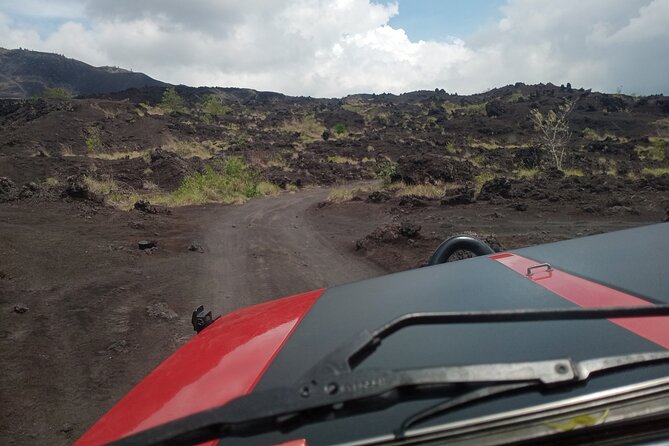 Batur Volcano Sunrise And Black Lava Jeep Adventure Tour - Summit Photo Time, Breakfast Box, and Coffee Before the Sky Lights