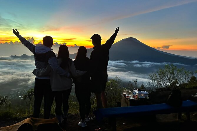 Batur Volcano Trekking And Hot Spring Private Guided Tour - Why the 2:00 am Mount Batur sunrise timing matters