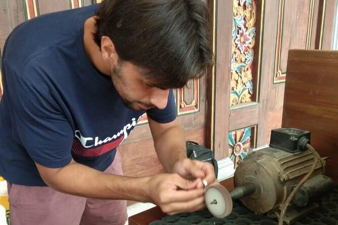 Beginner Class Becomes Silversmith With Bali Silver Material - Transfers and drivers: what to expect from pickup