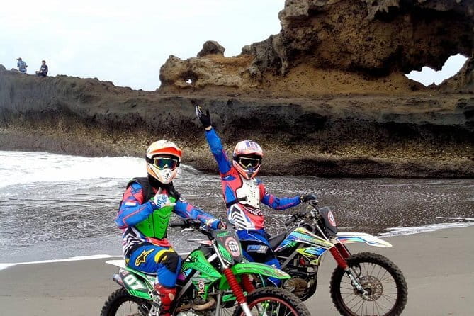 BEGINNER RIDE - Learn to ride and enjoy the sandy beach - Beginner Dirt Biking in Ubud: Training That Actually Makes Sense