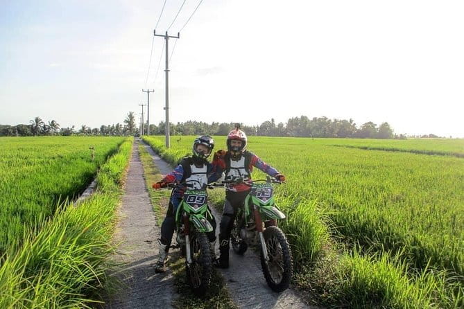 BEGINNER RIDE - Learn to ride and enjoy the sandy beach - Safety Gear and Insurance: What’s Included and Why It Matters