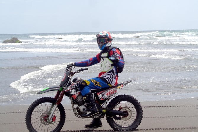 BEGINNER RIDE - Learn to ride and enjoy the sandy beach - Meeting Point and Hotel Pickup: How Easy This Feels on the Day