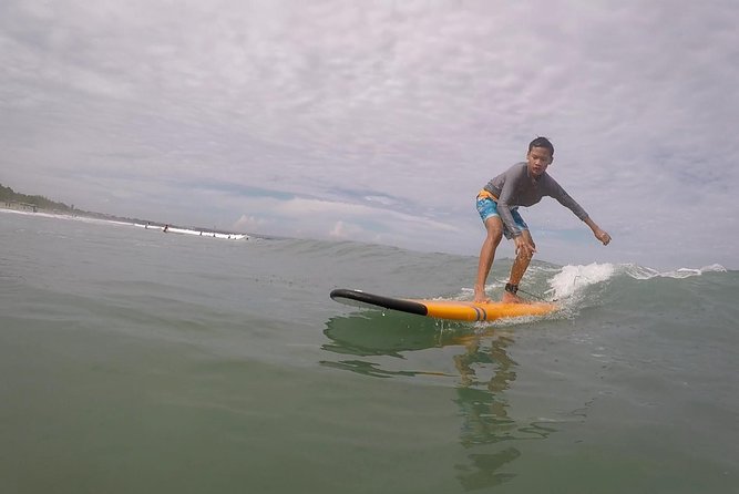Beginners Private Surf Lessons - A beginner surf lesson that’s short, focused, and actually learnable