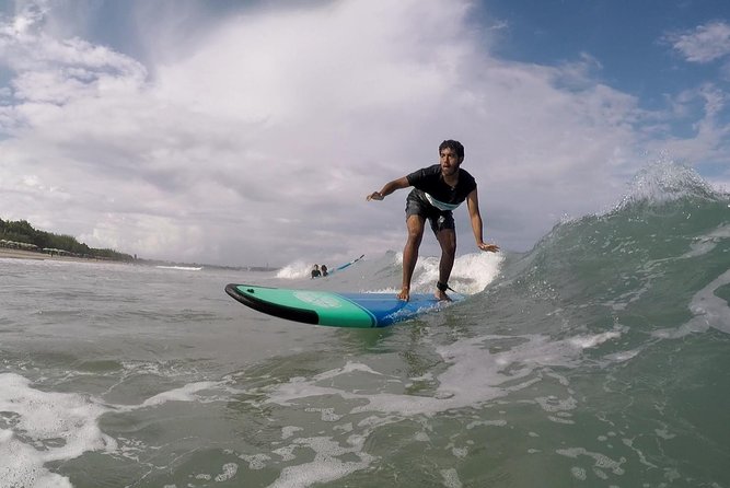 Beginners Private Surf Lessons - One-on-one instruction: the real reason private lessons work