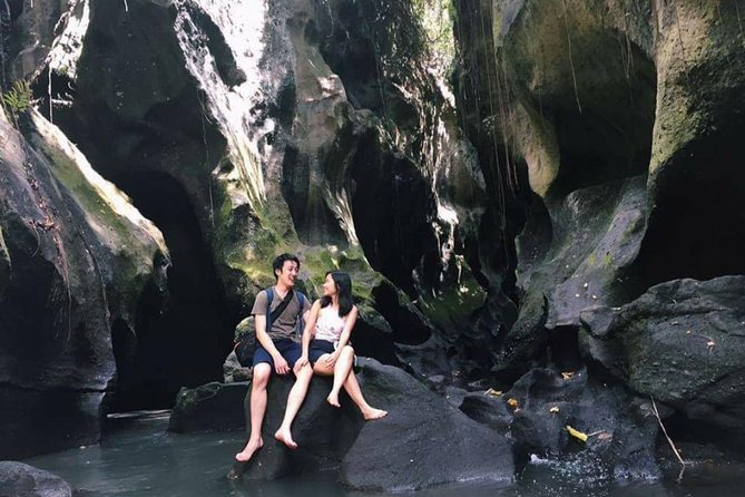 Beji Guwang Hidden Canyon Ticket Admission All Inclusive - Timing it right: daily hours and the 09:00 plan