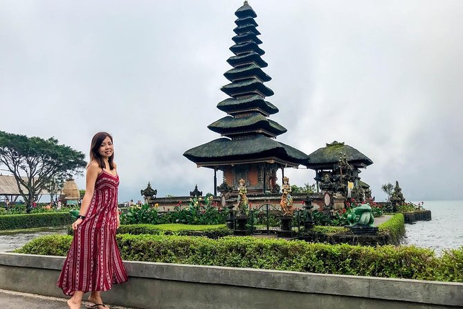 Best Bali Package Tour: 4 Days with Airport or Hotel Transfer - Day 1: From Padang Padang to Uluwatu sunset and Jimbaran seafood