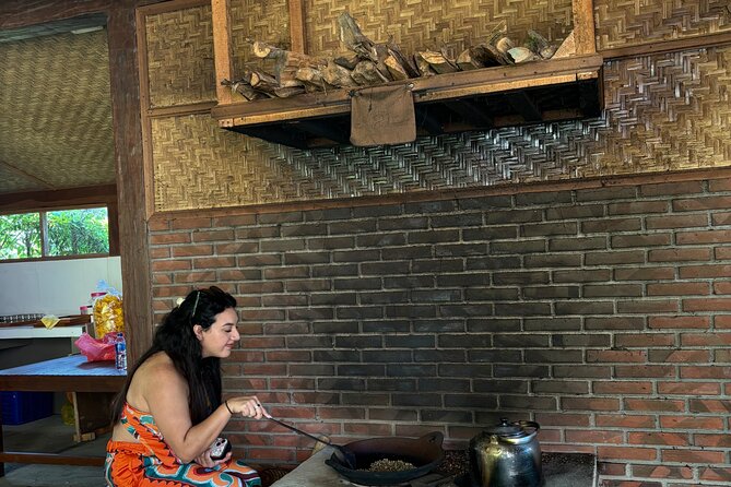 Best of Ubud Full Day Tour with All Inclusive - Puseh Batuan Temple: black palm roofs and simple spiritual context