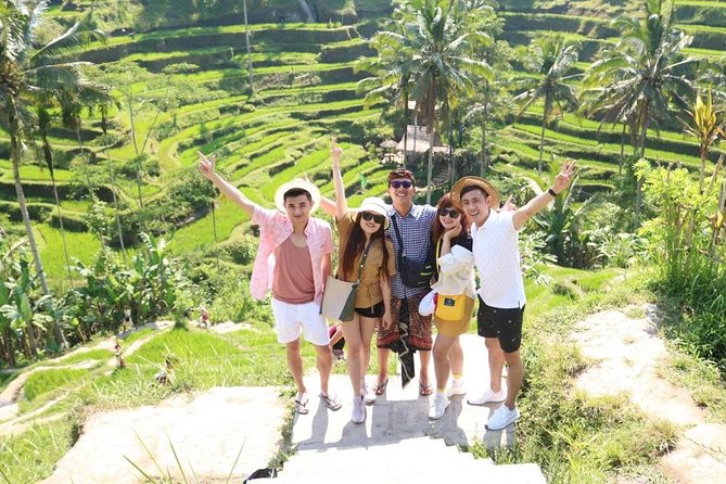 Best of Ubud Tour with Jungle Swing Private and All Inclusive - Stop 1: Tegenungan Waterfall for Big Views and Quick Nature Time