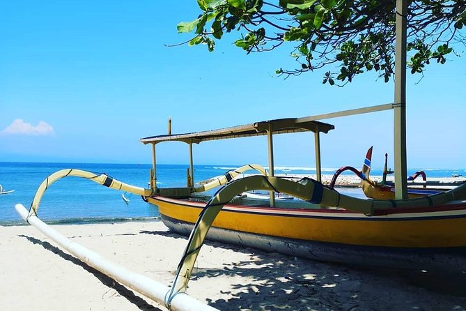 Blue Lagoon Snorkeling - Jungle Swing - Ubud - All Inclusive - Morning stops that break up the drive: markets, mangroves, and statues