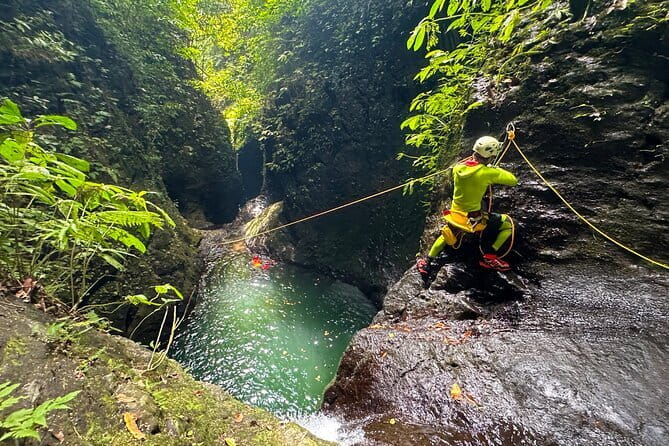 Canyoning Bali, Excalibur Canyon (Adventure, discovery, nature) - First Light in Ubud: the 6:00 am pickup reality