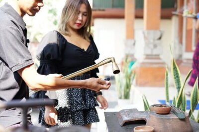 Celuk Bali Silver Class: Hands-On Silver Making Class - Getting set up: meeting point, small group, and the welcome basics