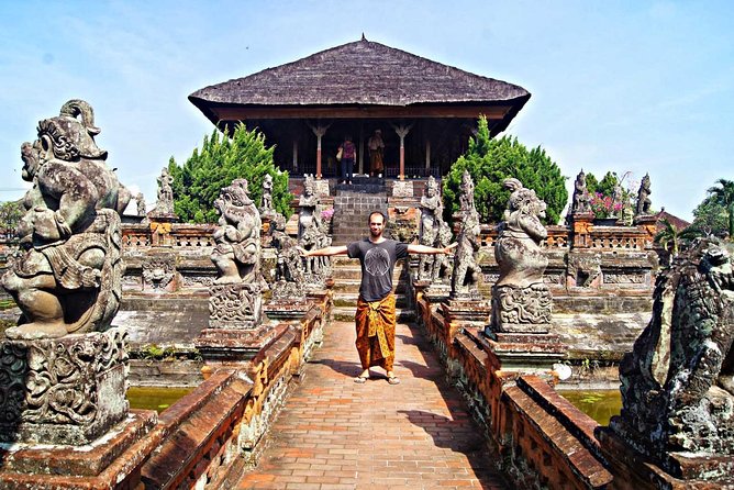 Charter Standard Vehicle with Driver at Bali- 5 Hours Usage - Price and value: is $13 really a deal?