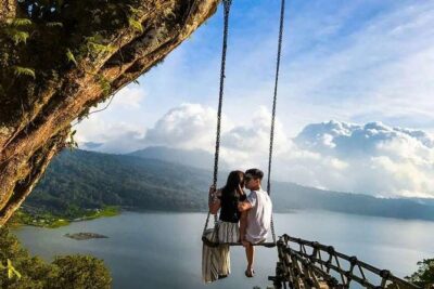 Complete your Bali Holiday with Bali Instagram Tour including Lunch - Handara Golf Course Gate: The Bali Signature Stop