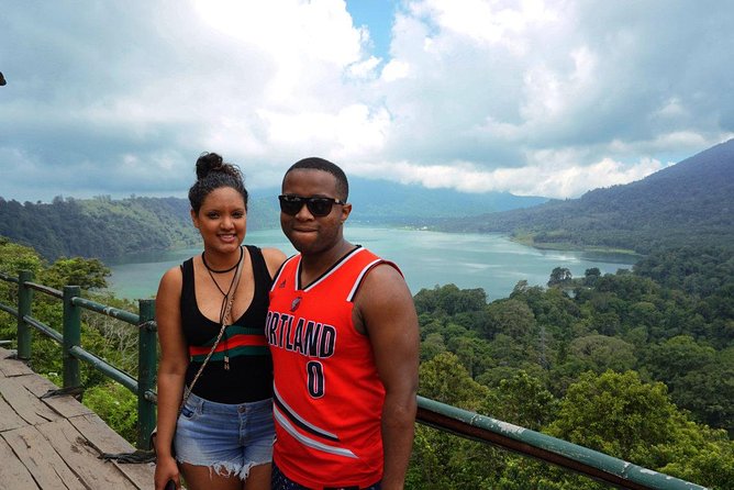 Complete your Bali Holiday with Bali Instagram Tour including Lunch - Ulun Danu Bratan Temple at Around 3pm: A Lakeside Icon