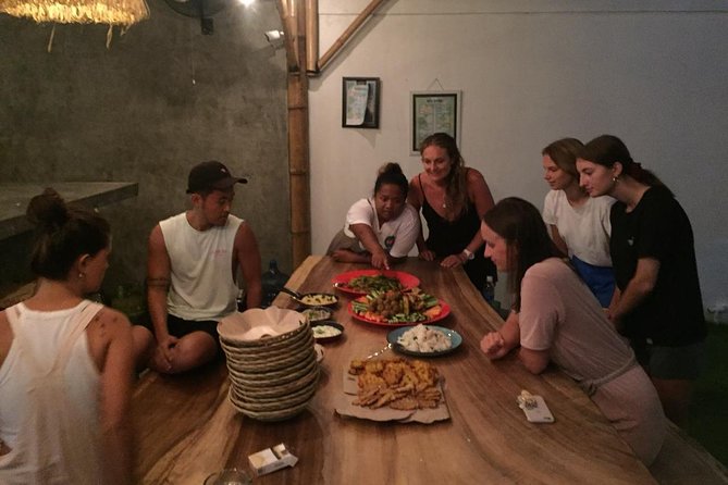 Cooking class in the comfort of your own personal villa. Yes, I'll come to you! - A villa cooking class in Canggu, with Yohana doing the heavy lifting