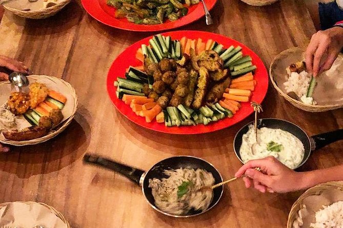 Cooking class in the comfort of your own personal villa. Yes, I'll come to you! - Taste the Bali you came for, without buying ingredients or cleaning up