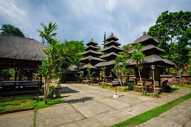 Discover Hidden Waterfall, Unesco Rice Terraces and Mountain Temple - Stop 3: Luhur Batukaru Temple in a small mountain village