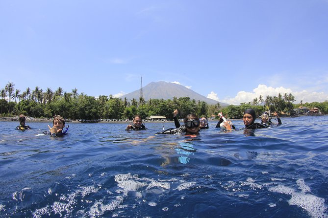 Discover Scuba Diving Tulamben Bali For Non-Certified Divers - How the Team Experience Feels on the Ground