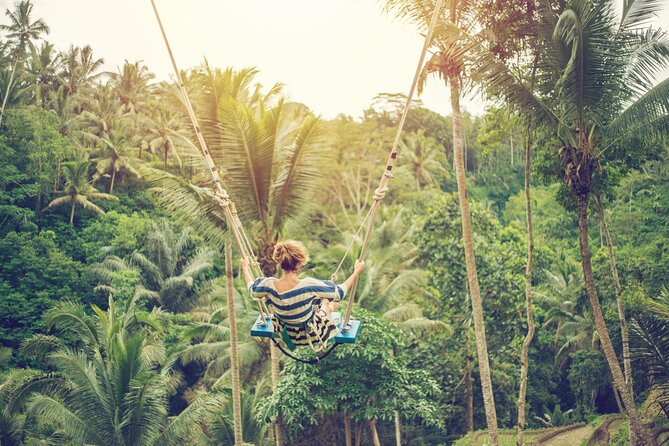 Discover Ubud: 2 Days Ubud Private Tour - Day 2 waterfalls: Kanto Lampo first, then Tukad Cepung’s sunbeams