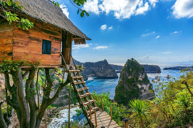 East Nusa Penida With Tembeling Beach Natural Pool - Private tour - Diamond Beach: cliffs, white sand, and a calm hour