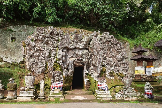 Elephant Cave and Hidden Waterfall All-Inclusive Private Day Tour - Kanto Lampo Waterfall: photos, sound of water, and easy jungle calm