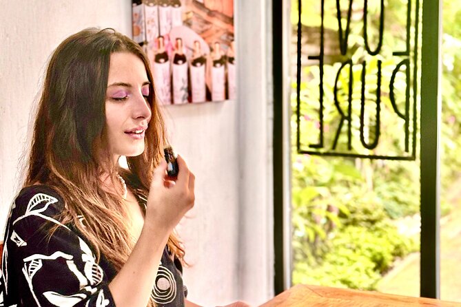 Essence Alchemy Workshop: create self-love blends in Ubud - Price and logistics: $31.46 for 2 hours of guided blending