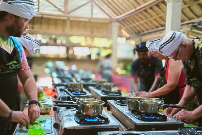 Exclusive Authentic Balinese Cooking Class at Family home - Key highlights worth penciling in