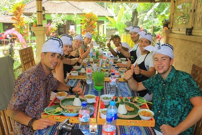 Exclusive Authentic Balinese Cooking Class at Family home - Payangan Market: where your shopping shapes the meal