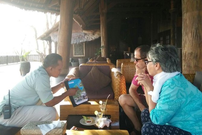 Exclusive Bali Airport Arrival to Hotel Transfer - Meet-and-Greet Details: Signboard Pickup and Delay-Friendly Waiting