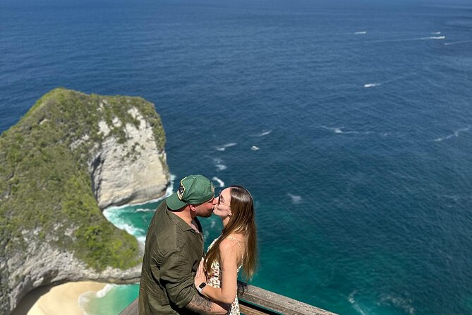 Experience West Nusa Penida Private Tour - Crystal Bay: calm water, snorkeling chances, and sunset timing