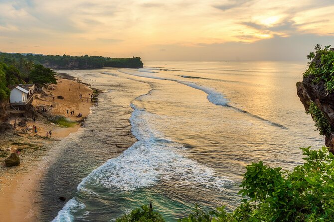 Explore Bali Beaches with Private Minivan Tour - Guide Quality Makes the Day Better Than the Stops Alone