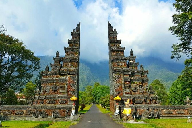 Exploring Bali in 5 Days: Completed Journey of Discovering Bali - Day 2 Around Bedugul and West Coast Temples: Rice, lakes, and sea rocks