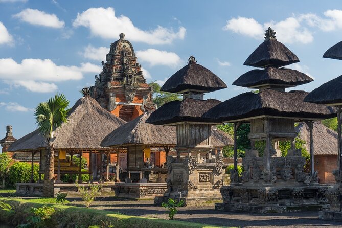 Exquisite UNESCO World Heritage Sites in Bali - Tanah Lot: the rock formation, the pilgrimage temple, the photo magnet